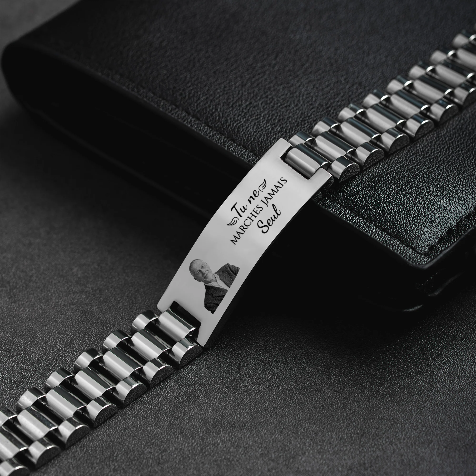 Bracelet Femme Personnalisé Photo | Tu Ne Marches Jamais Seule - Image 2