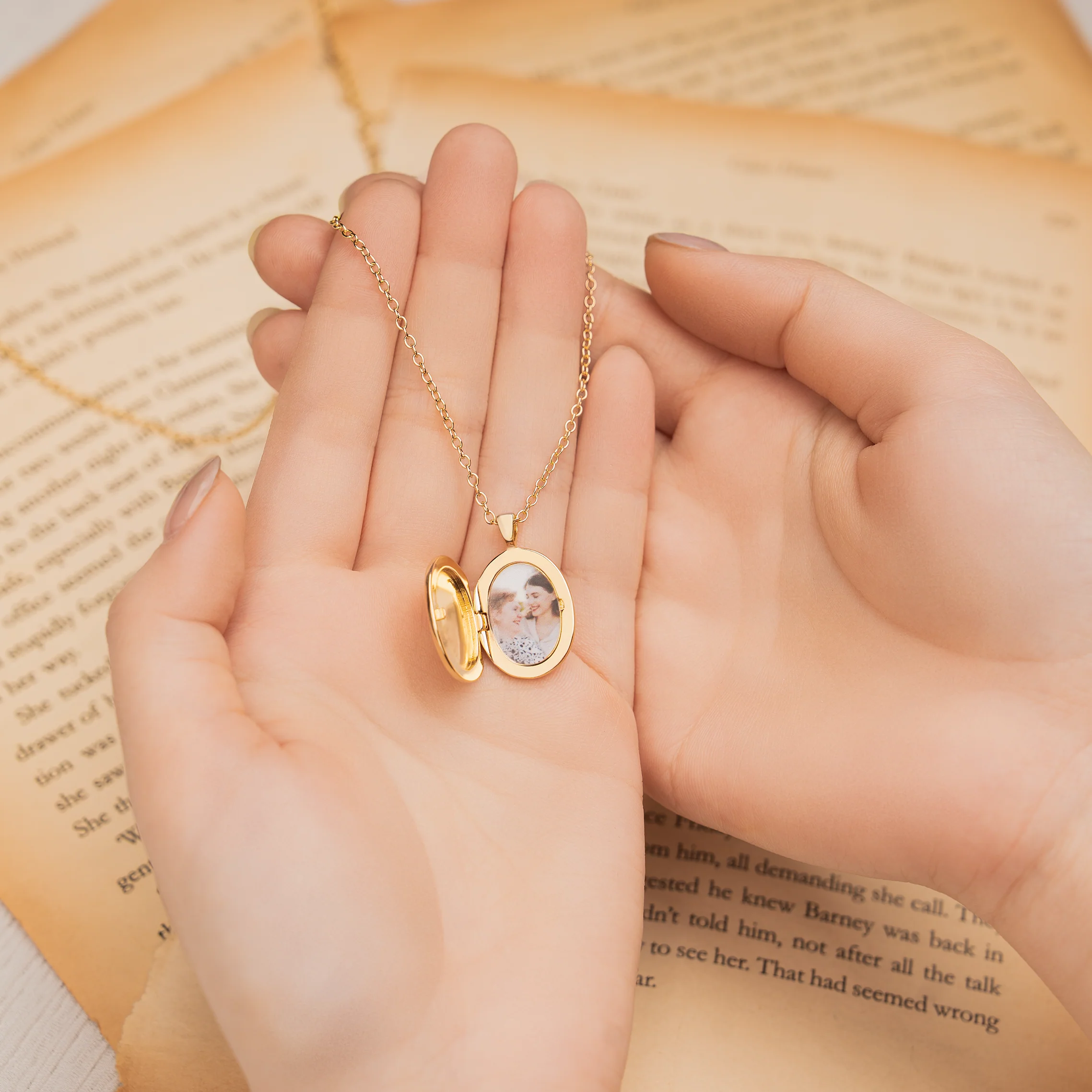 Collier Personnalisé Avec Photo - Dans Notre Souvenir - Avec Fleur - Image 2