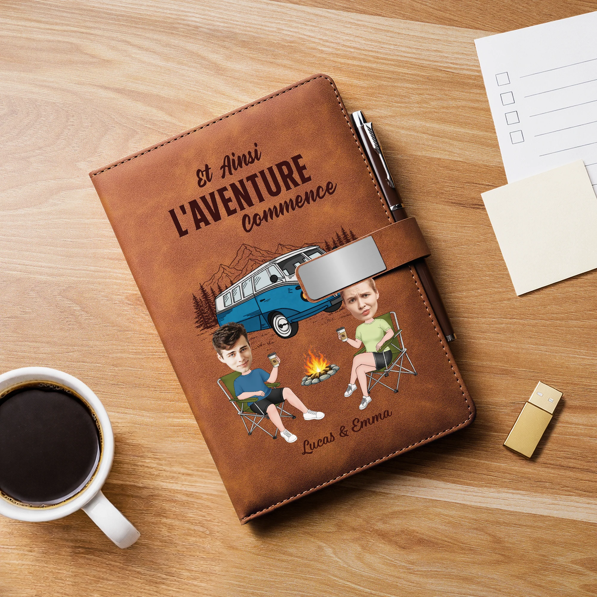 [Effet d'impression 3D] Coffret Carnet En Cuir Personnalisé Couple - Créer Des Souvenirs Au Camping - Image 2