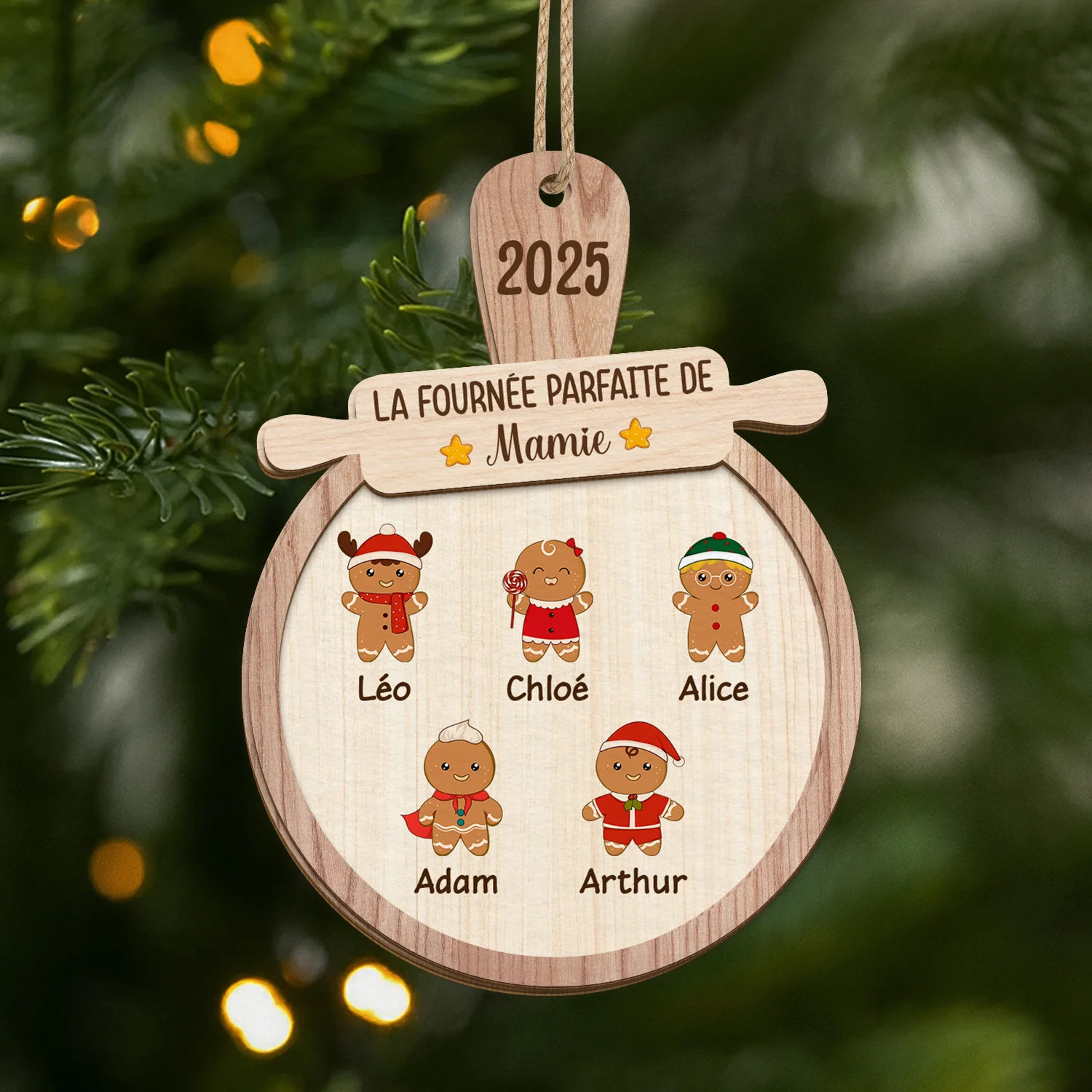 Ornement En Bois À 2 Couches Personnalisé - La Fournée Parfaite De Mamie Noël