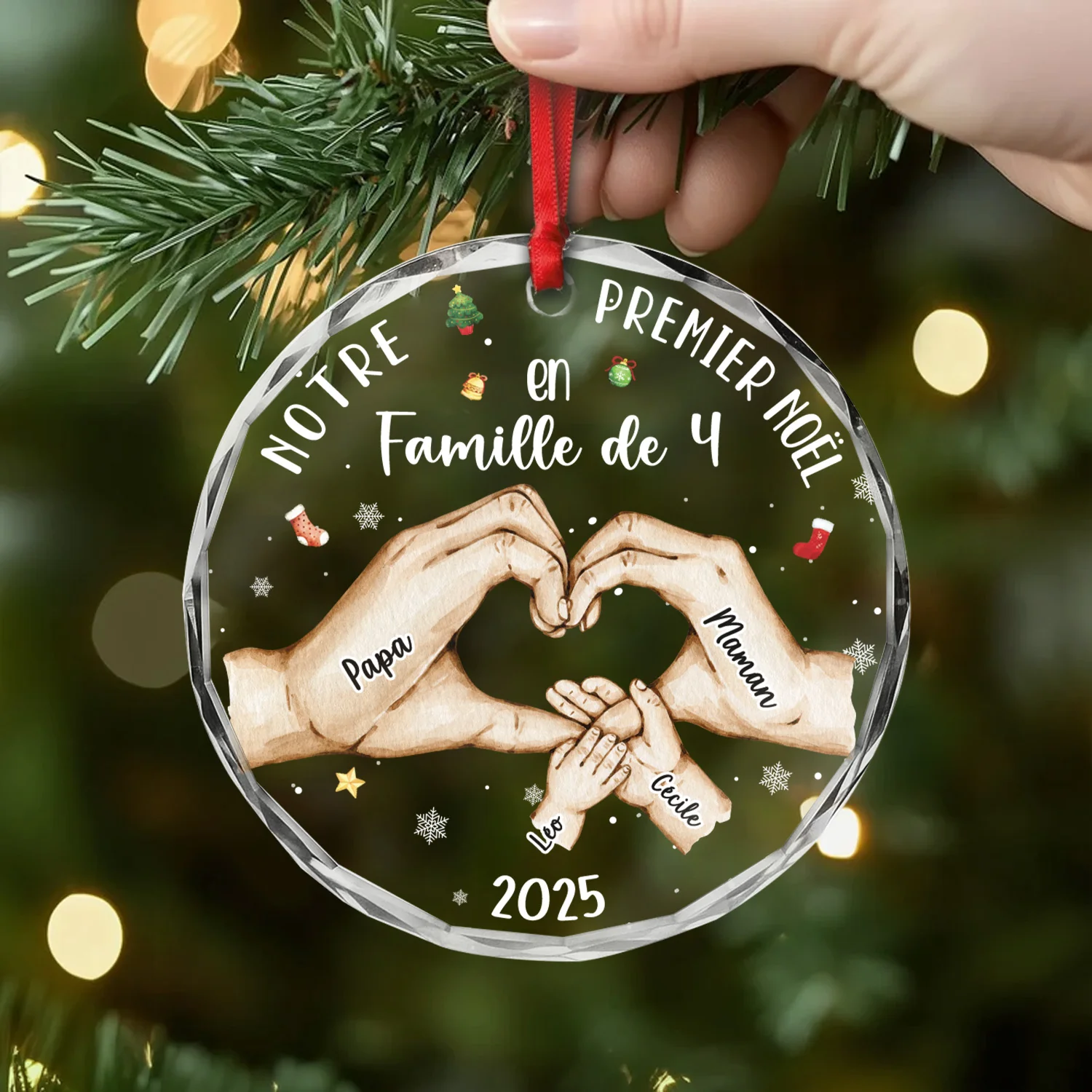 Ornement En Verre Personnalisé - Notre Premier Noël En Famille Tenant Les Mains - Image 2