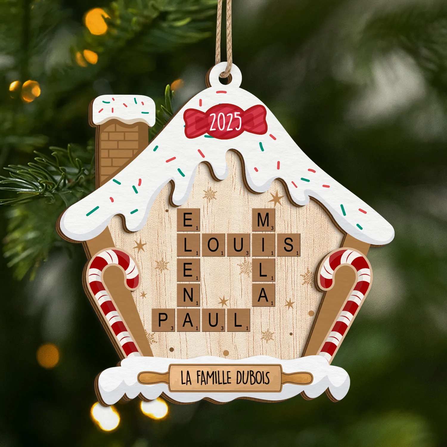 Ornement Noël En Bois À 2 Couches Personnalisé Famille - Maison En Pain D'épices Avec Mots Croisés