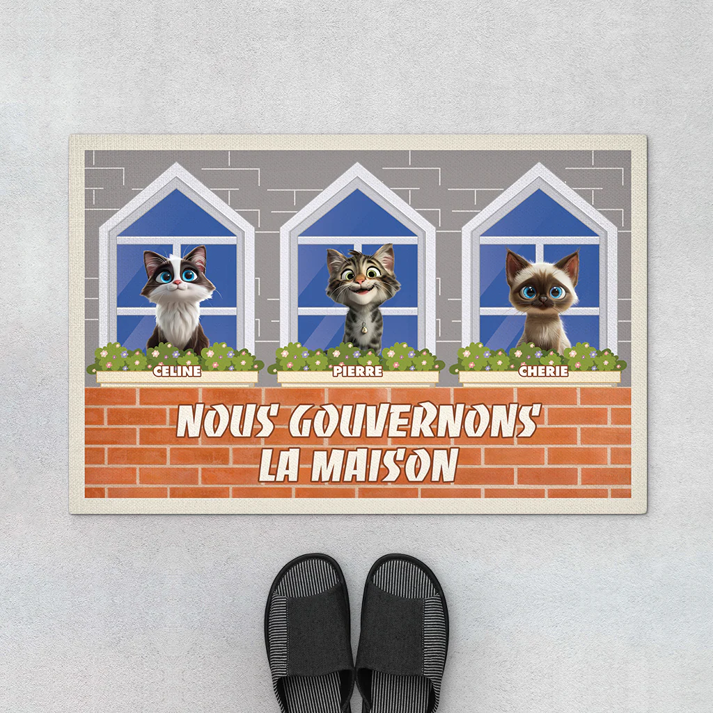 Paillasson Chat Personnalisé - Nous Gouvenons La Maison - Version Fenêtres