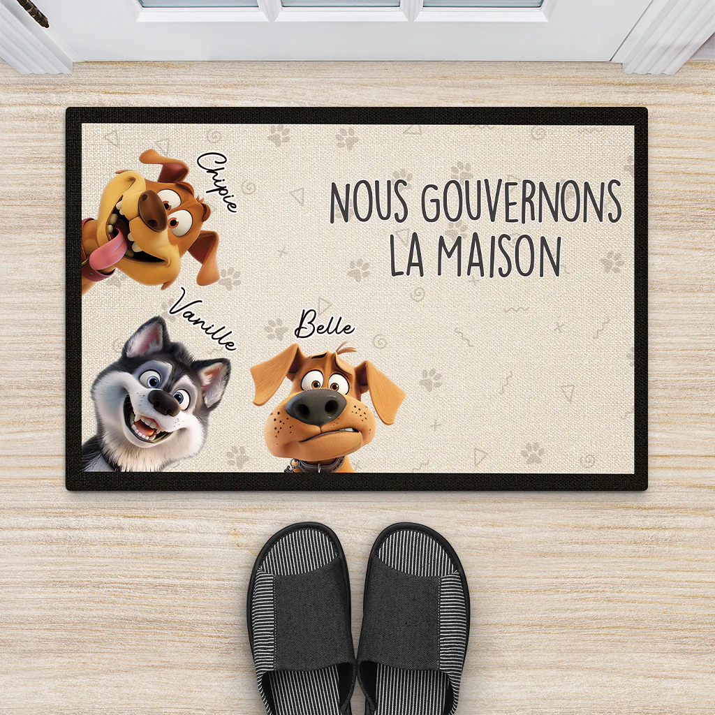 Tapis Chien Personnalisé – Nous Gouvernons la Maison | Cartoon - Image 2