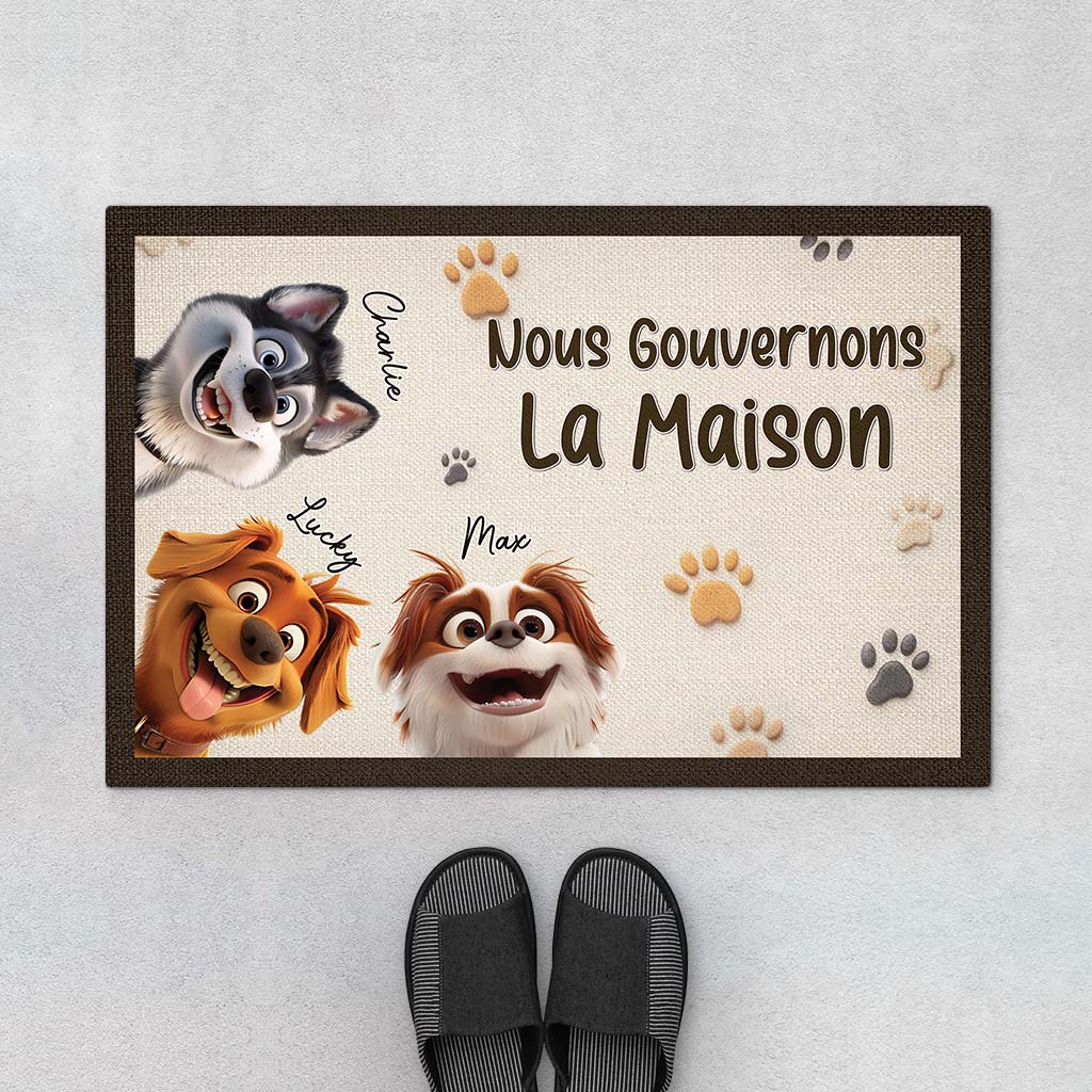 Tapis Chien Personnalisé 3D – Nous Gouvernons la Maison