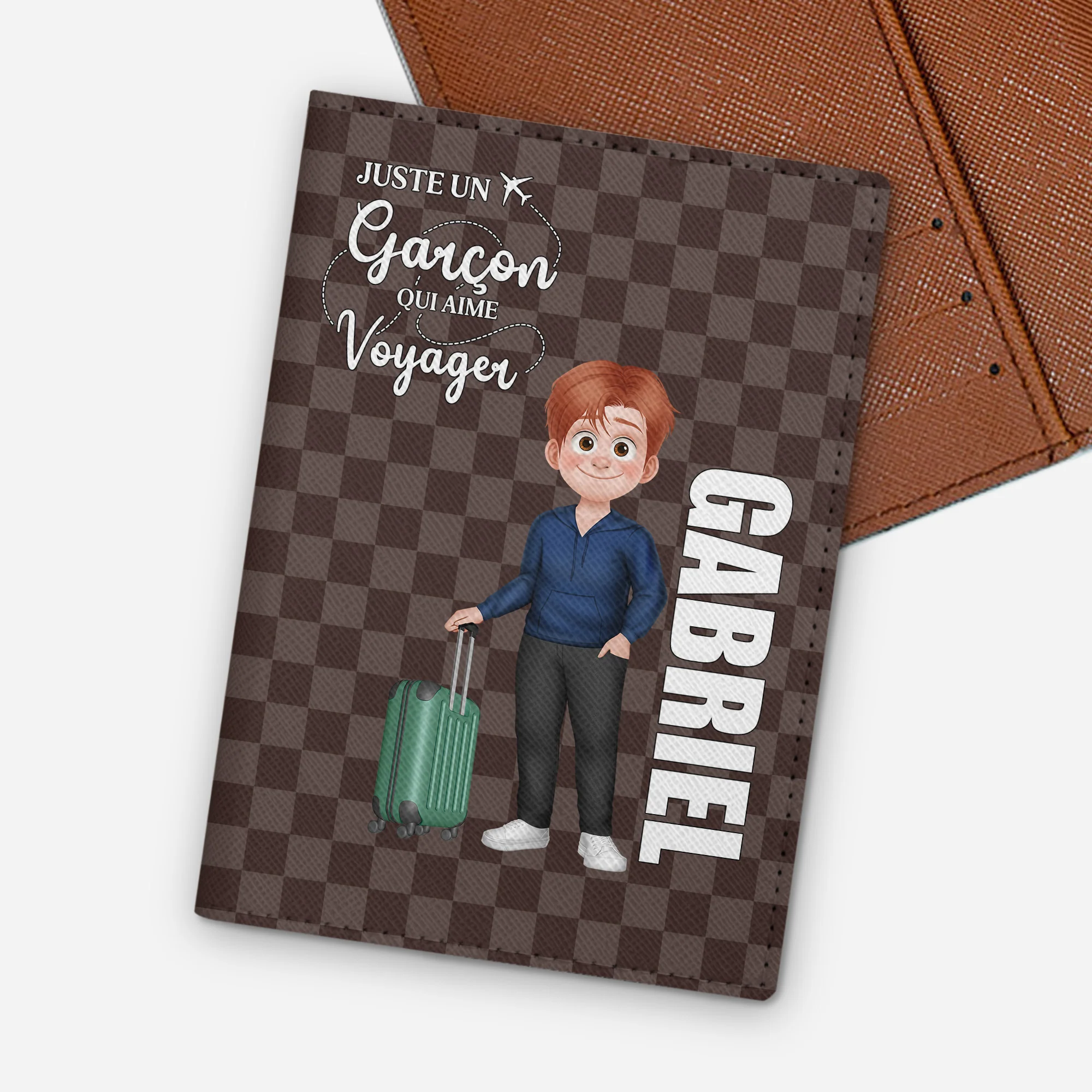 Porte Passeport Personnalisé Homme - Un Garçon Qui Aime Voyager