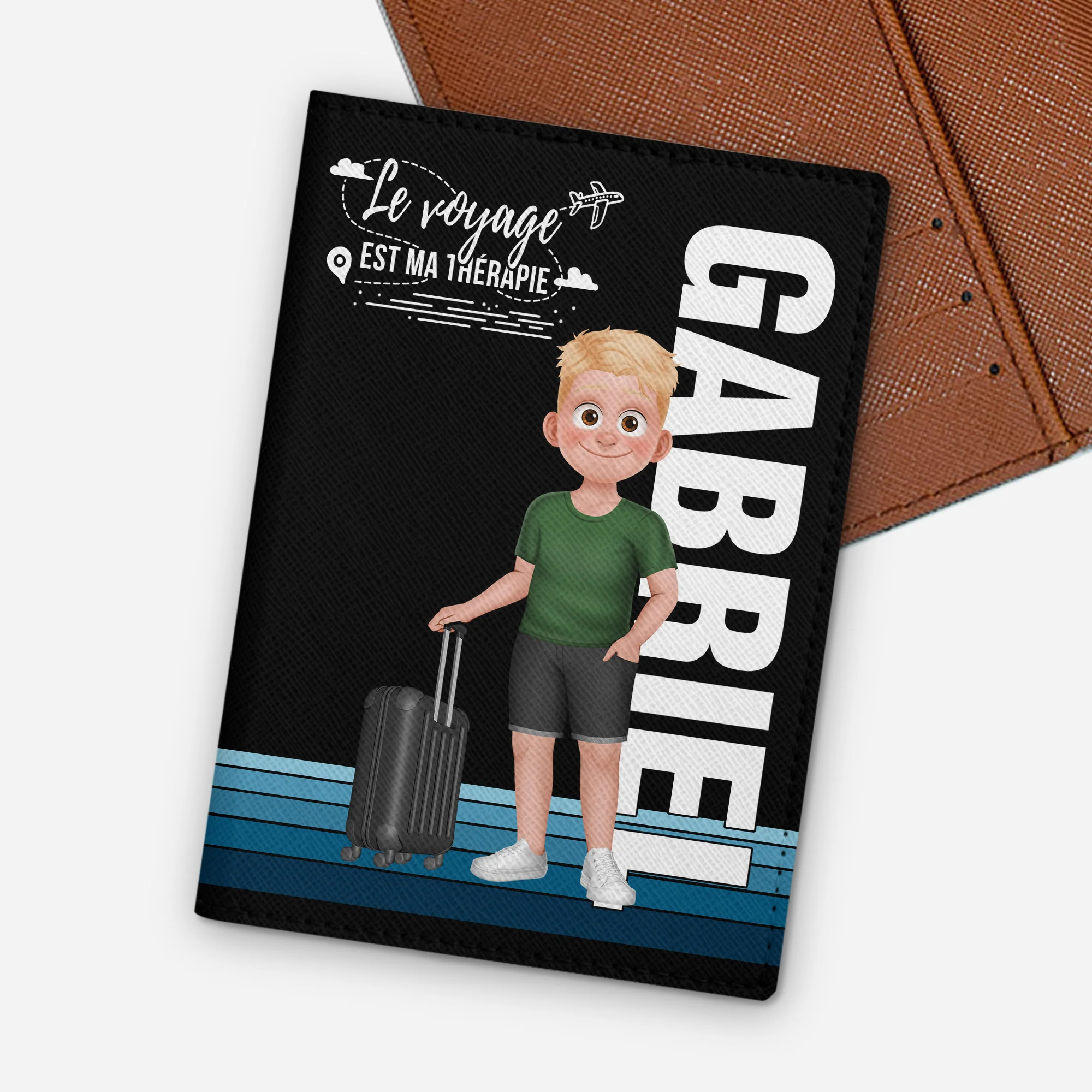 Porte Passeport Personnalisé - Le Voyage Est Ma Thérapie Version Homme
