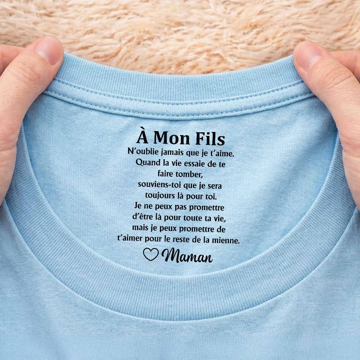 T-shirt Personnalisé Texte À L’intérieur Du Col Blanc Pour Fille/Fils - T’aimer Toute Ma Vie - Image 2