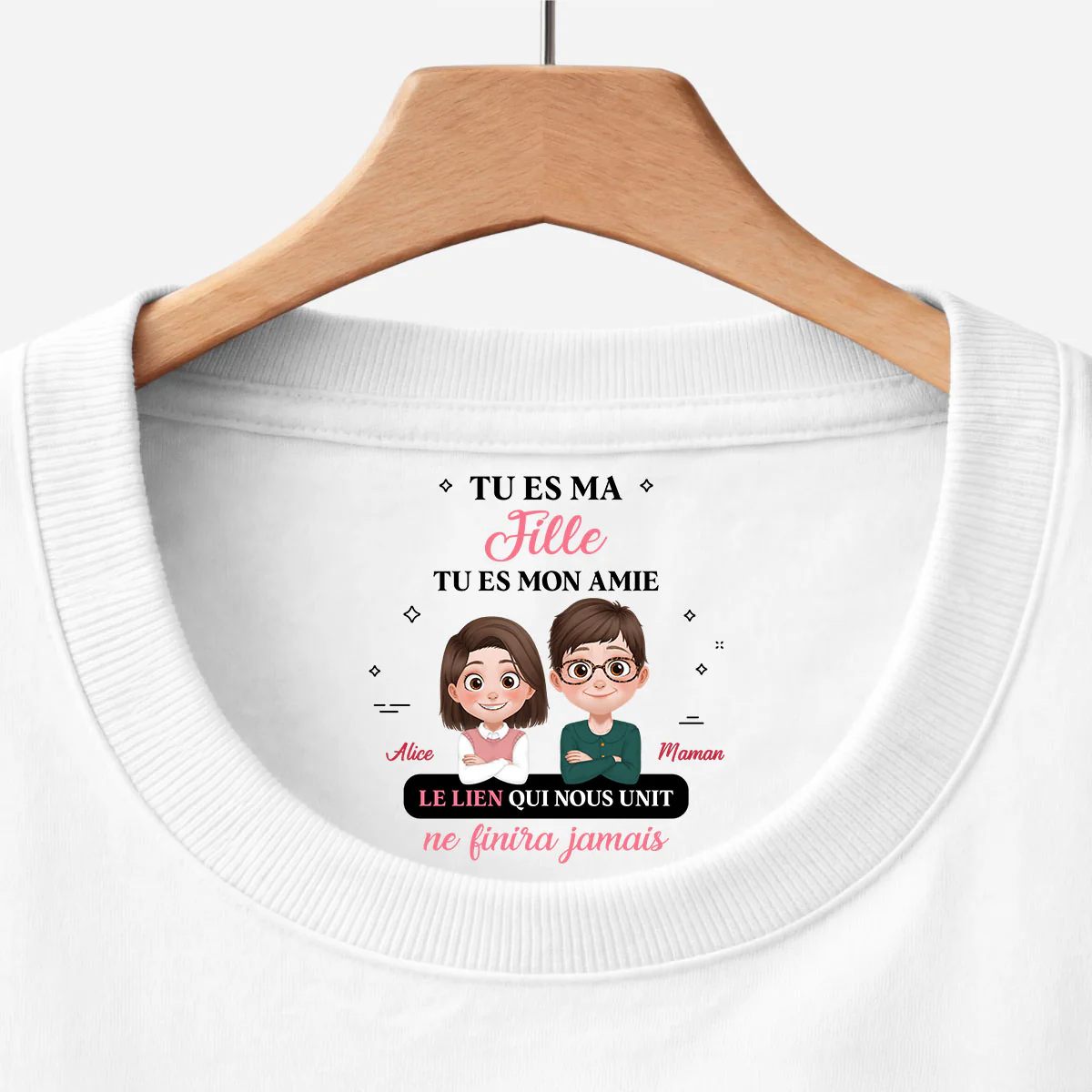 Tee Shirt Personnalisé Texte À L’intérieur Du Col Blanc - Tu Es Ma Fille/Fils/Sœur/Frère