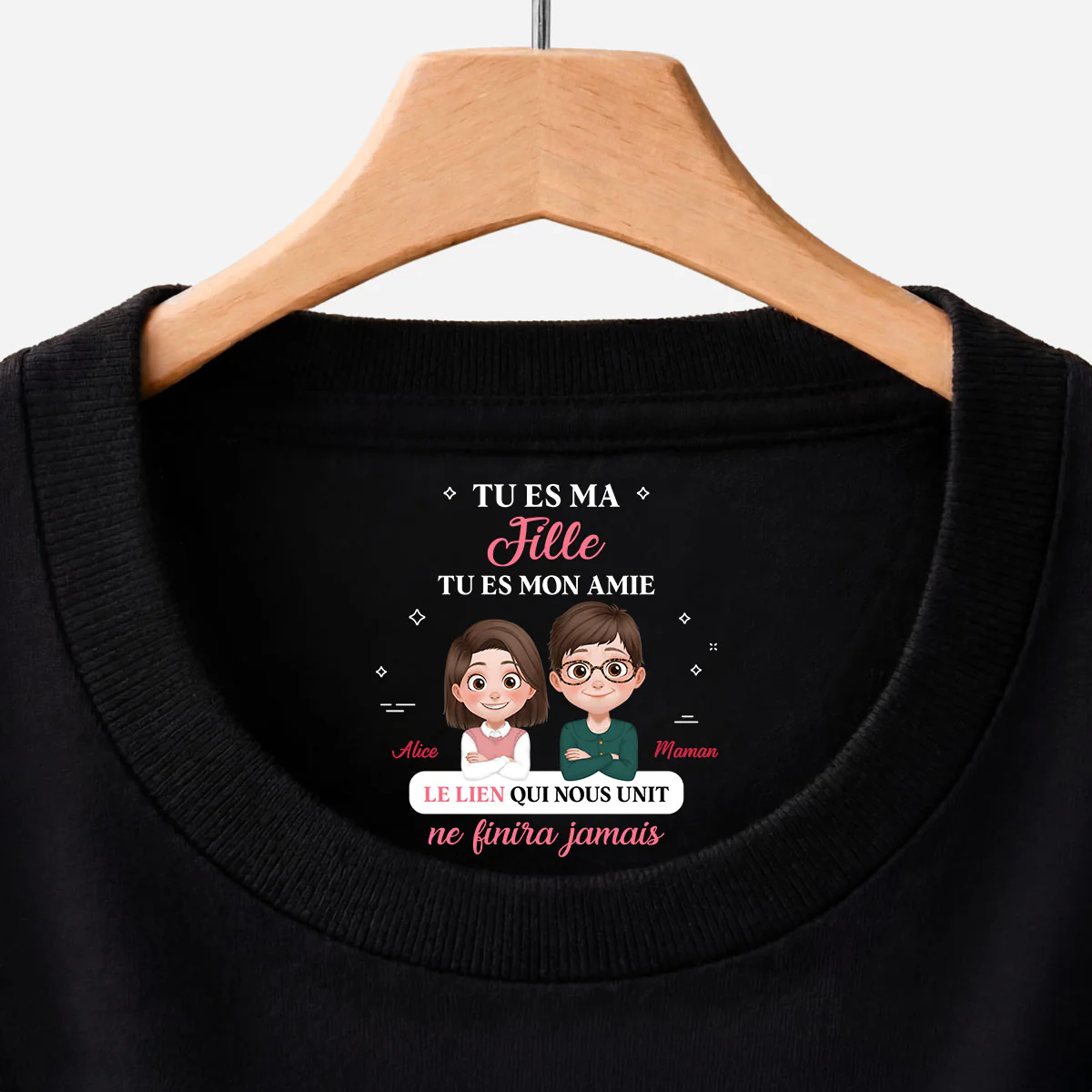 Tee Shirt Personnalisé Texte À L’intérieur Du Col Noir - Tu Es Ma Fille/Fils/Sœur/Frère