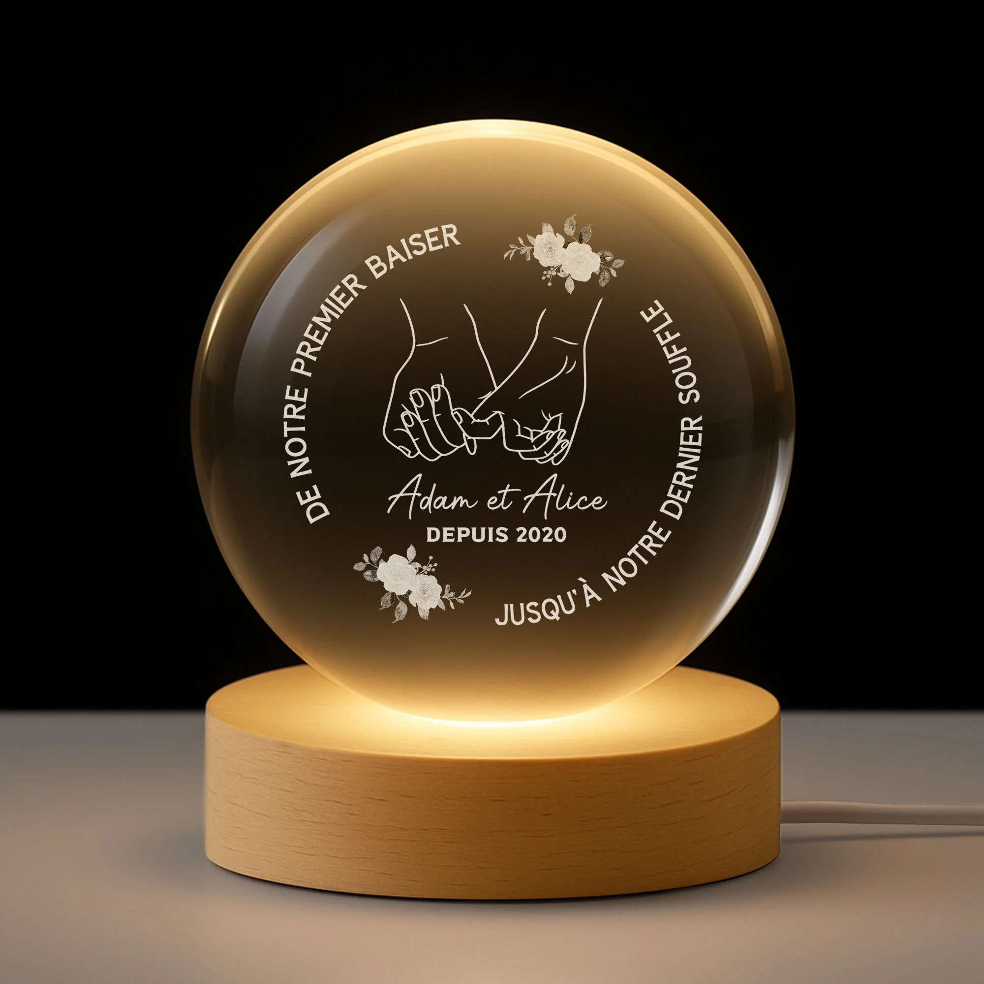 Veilleuse Boule De Cristal Personnalisée - De Notre Premier Baiser Couple Avec Fleurs