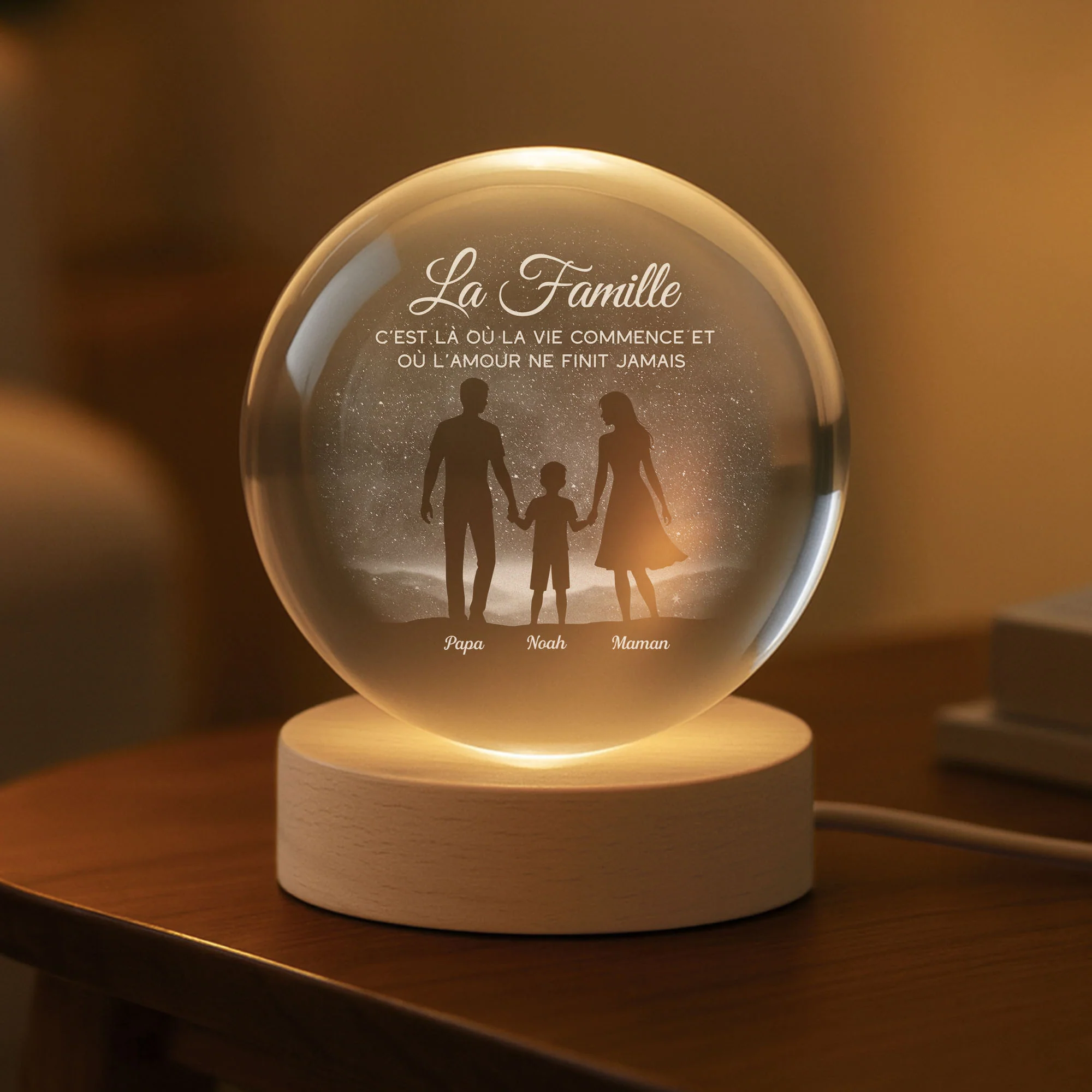 Veilleuse Boule De Cristal Personnalisée - Famille Où L’amour Ne Finit Jamais - Image 2