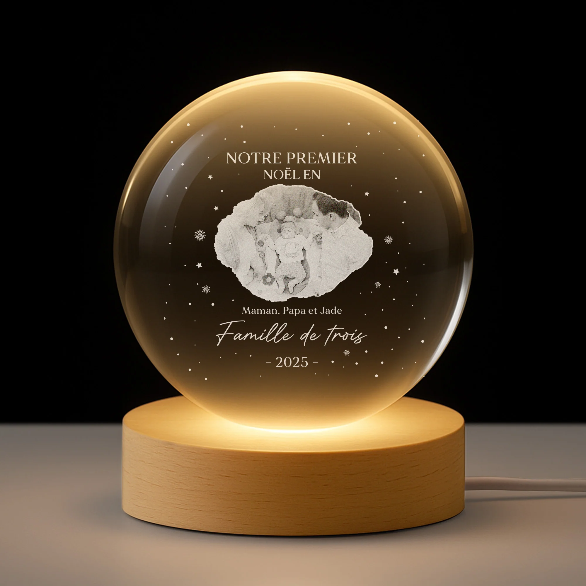 Veilleuse Boule De Cristal Personnalisée - Premier Noël De Famille Avec Photo