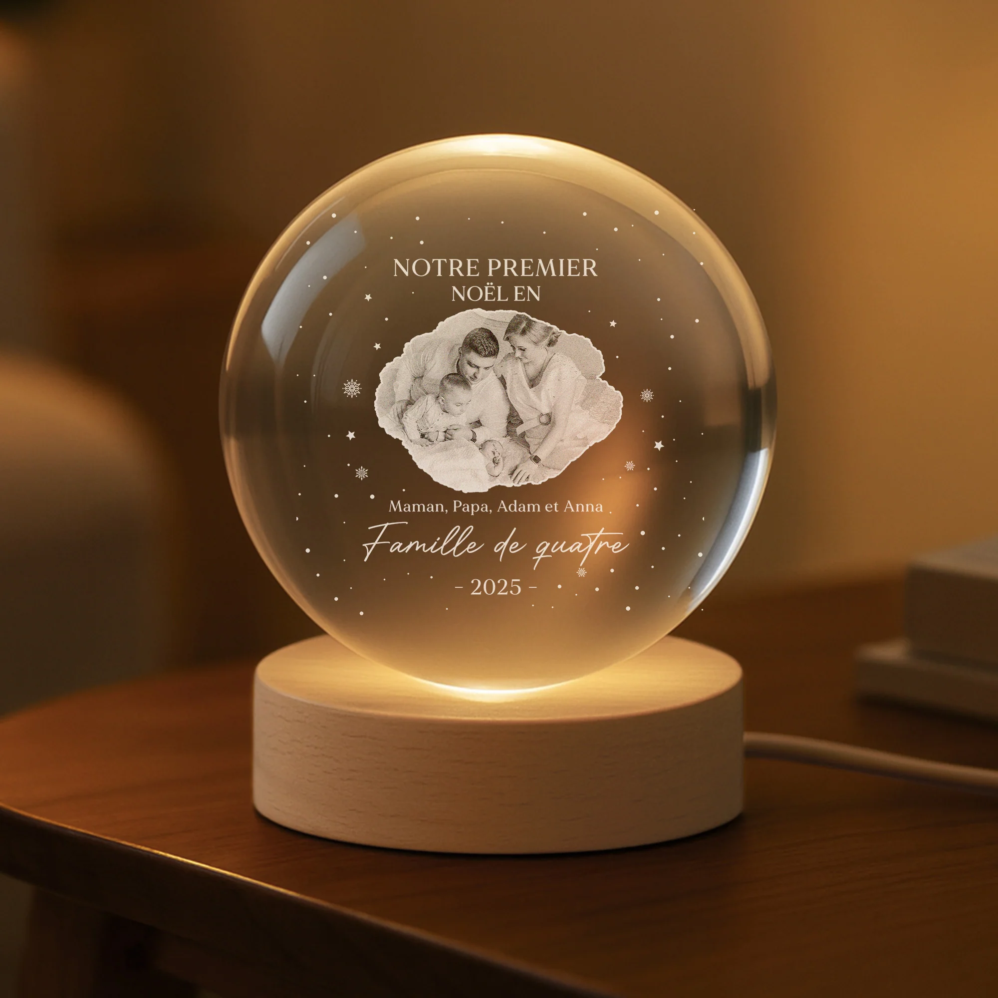 Veilleuse Boule De Cristal Personnalisée - Premier Noël De Famille Avec Photo - Image 2